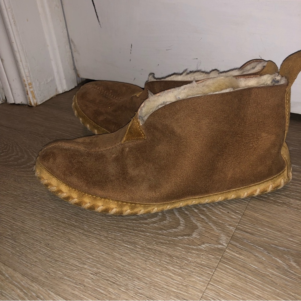Ll bean ladies slippers size 9